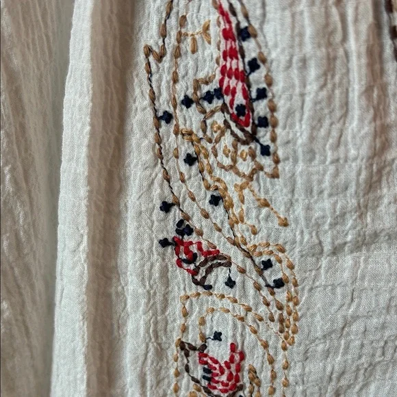 Bohemian Embroidered Button-Down Blouse - Picture 3 of 9